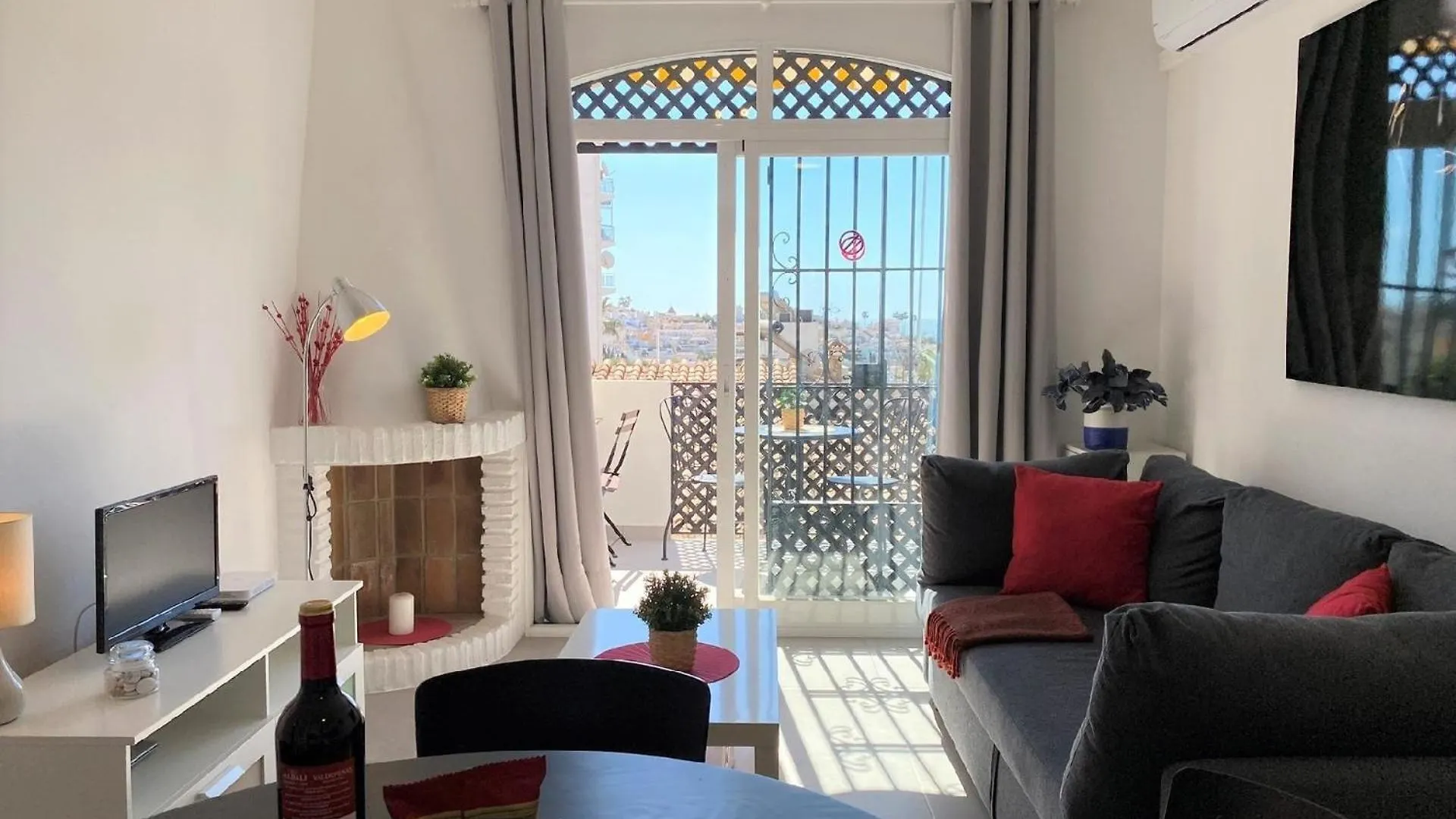 Apartment Ferienwohnung Fuer 2 Personen Ca 45 Qm In Nerja, Andalusien Costa Del Sol
