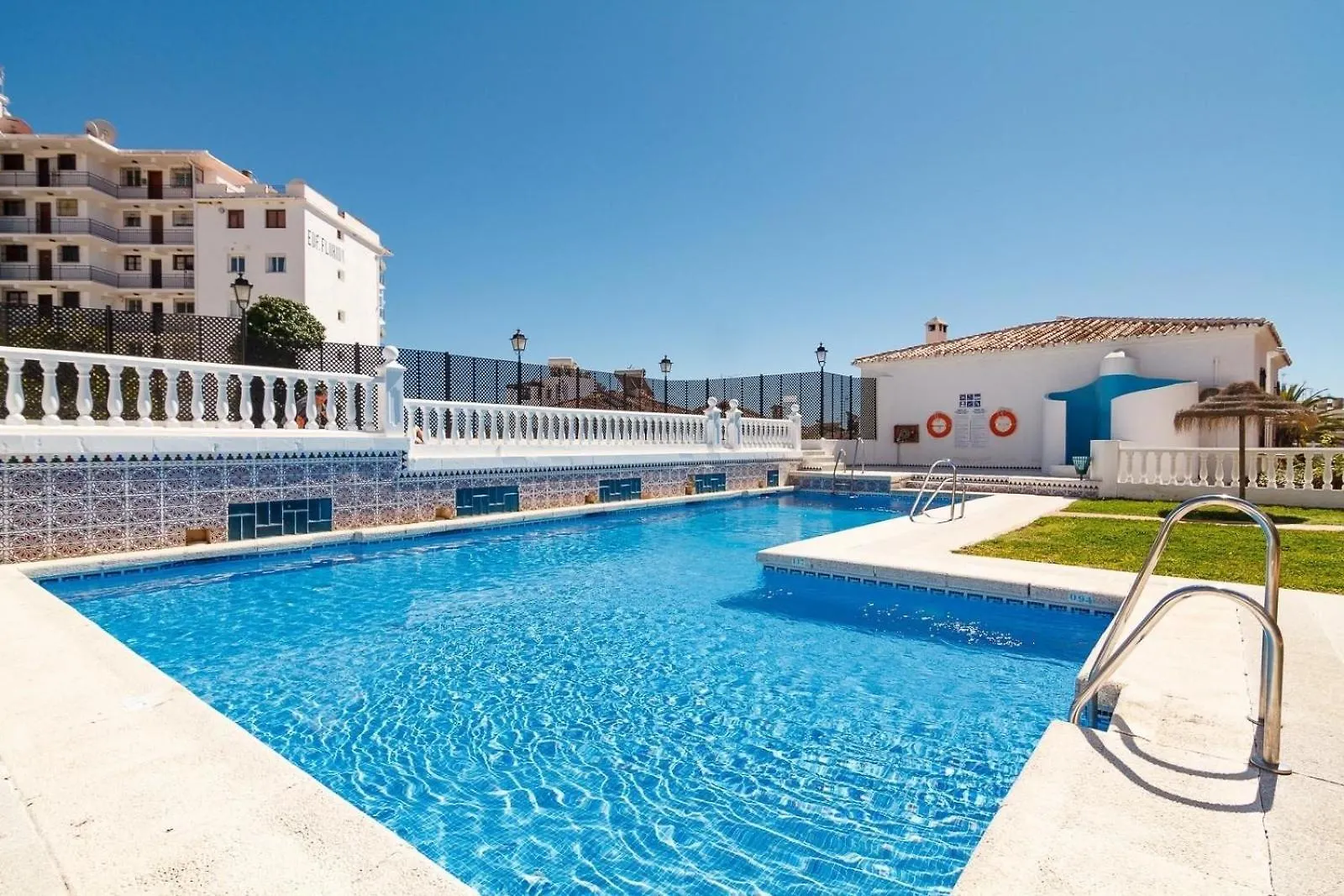 Ferienwohnung Fuer 2 Personen Ca 45 Qm In Nerja, Andalusien Costa Del Sol contacts